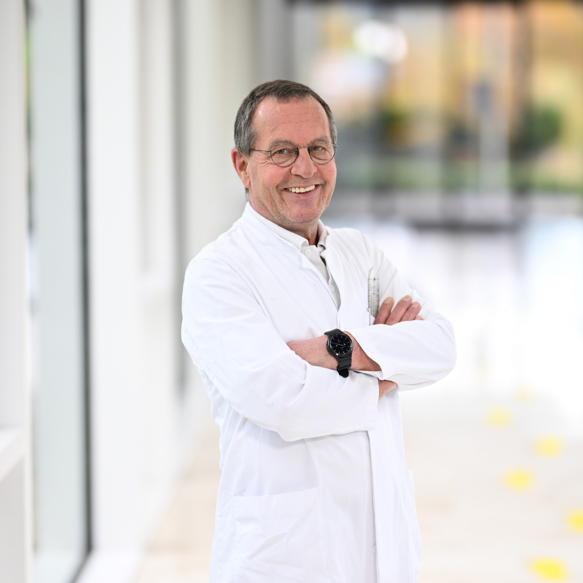 Herr Dr Medic Ro Erhardt Wassmer OSK Arztpraxen